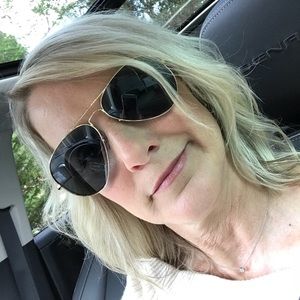 Meet your Posher, Anne